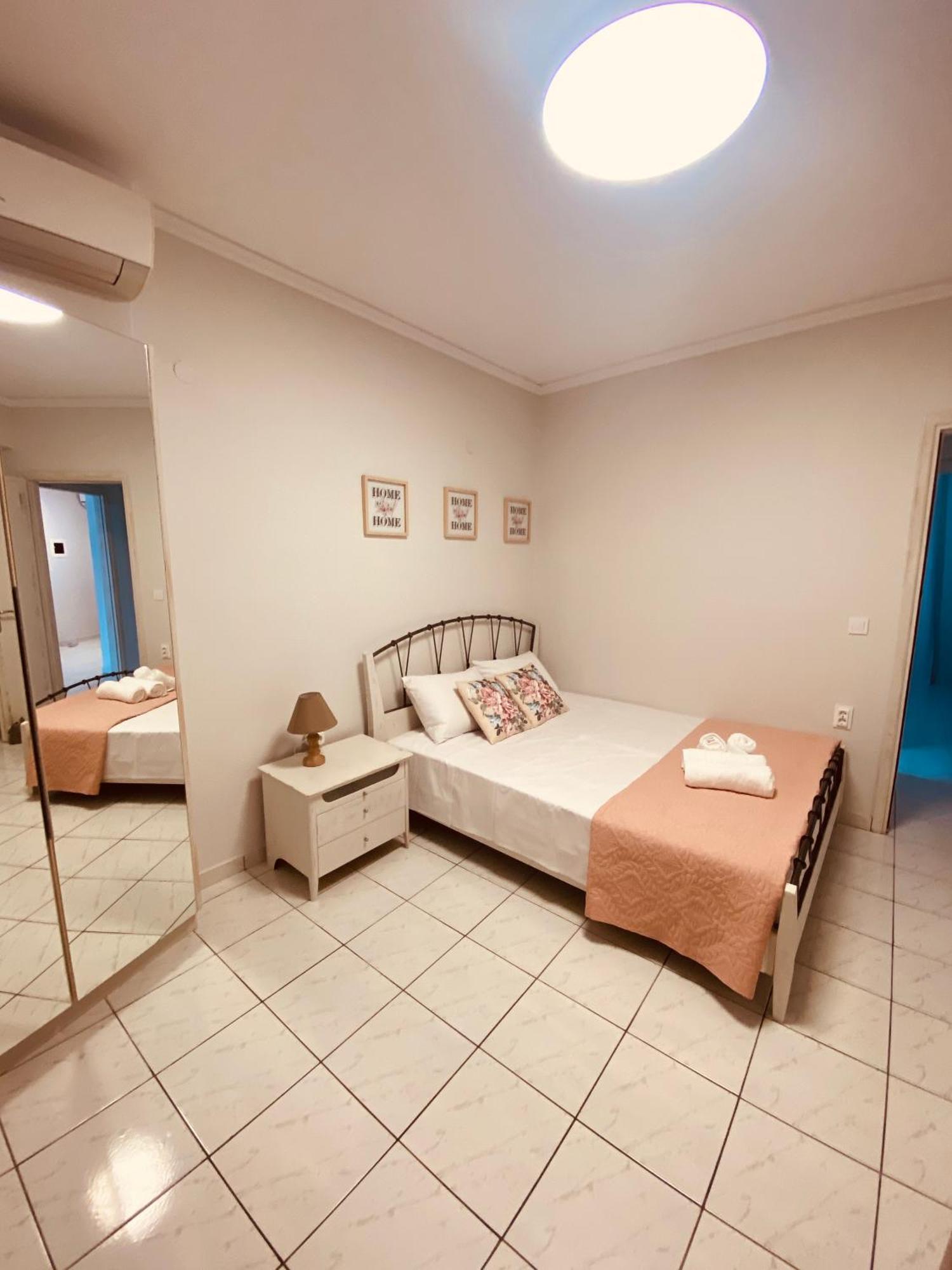 Peramore Apartment Néa Péramos Exterior foto